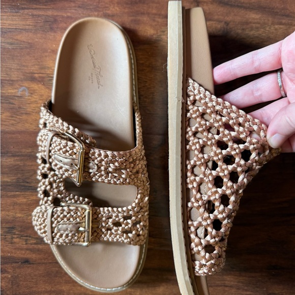 Universal Thread Tan Braided Sandals - Picture 2 of 3